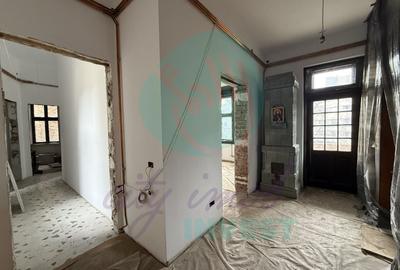 Apartament cu 3 camere semidecomandat în Universitate - 3