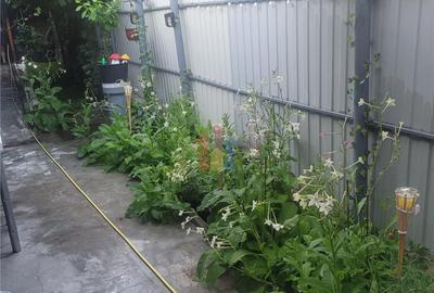 Casa 5 camere, suprafata teren 200 mp, zona Piata Saraca - 18