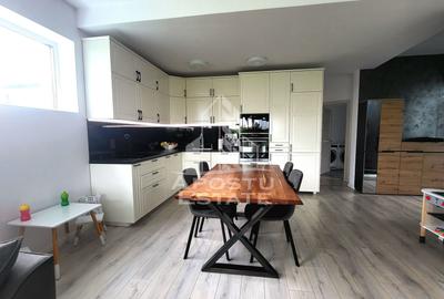 Duplex cu 5 camere cu Canalizare în Dumbrăvița - 3