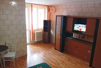 Garsonieră semidecomandată în Vitan - 8