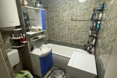 Apartament cu 2 camere decomandat în Livada - 2