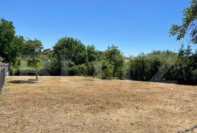 Teren intravilan, de vanzare, 655 mp, zona Bercu Rosu - 2