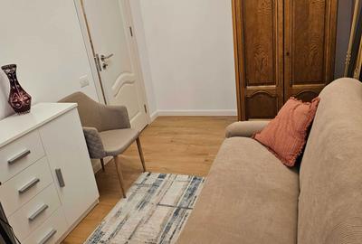 Apartament cu 3 camere semidecomandat în Central - 8