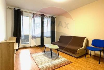 Apartament 2 camere de inchiriat - B-dul. Saturn 41 Brasov - 1