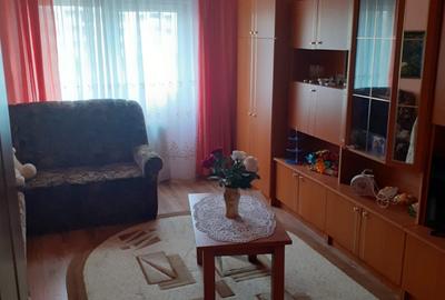 Apartament cu 3 camere decomandat, mobilat în Dârste - 2