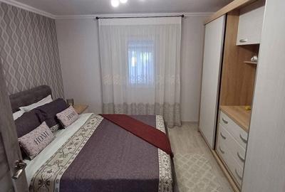 Casă cu 4 camere în Central - 2