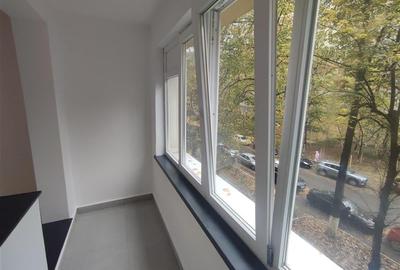 Vanzare apartament 2 camere renovat 2025 Teiul Doamnei - 7
