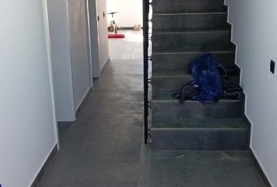 Duplex cu 4 camere cu Canalizare în Nord - 3