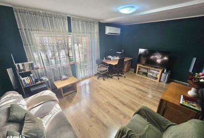 Apartament cu 3 camere decomandat în Micro 17 - 2