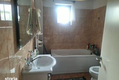 Apartament cu 3 camere în Central - 4