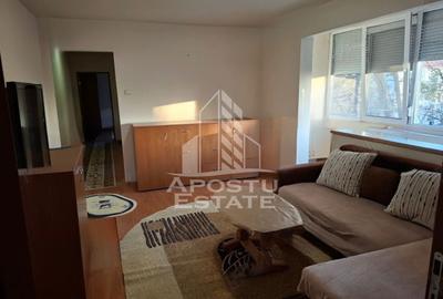 Apartament cu 3 camere decomandat, mobilat în Circumvalațiunii