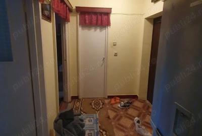 Apartament cu 2 camere decomandat în Micro 15 - 5