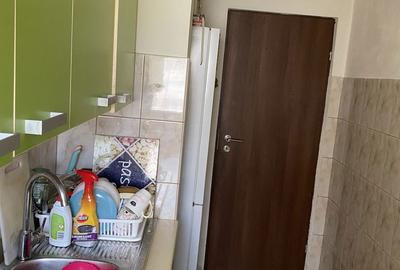 Apartament cu 3 camere decomandat în Drumul Taberei - 3