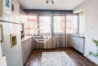 Apartament de vânzare cu 3 camere în zona Rogerius, Oradea Apartament de vânzare cu 3 camere în zona Rogerius, Oradea - 6