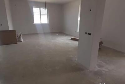 Casă cu 3 camere cu Teren 550 Mp în Satu Nou de Jos - 4