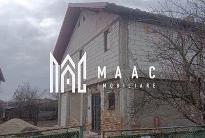 Casă cu 4 camere în Bistrița