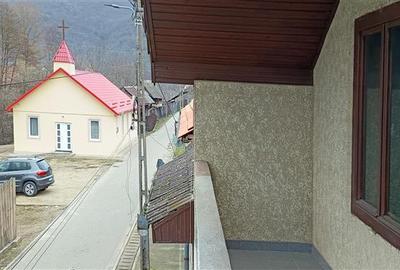 Casă individuală cu 5 camere cu Teren 324 Mp în Berzasca - 14