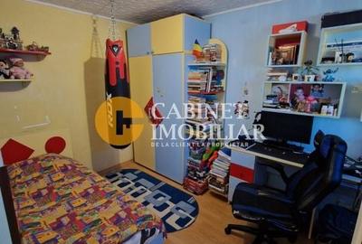 3 Camere Semidecomandat, zona Alexandru-Familial. - 4