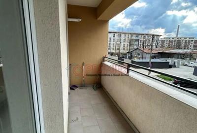 Apartament cu 2 camere decomandat în Apărătorii Patriei - 18