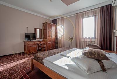 Hotel 3 Stele de Vanzare la  Delfinariu, aproape de Mamaia - 24
