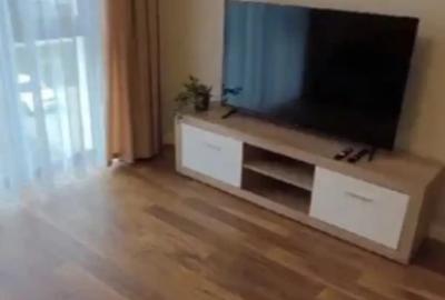 Apartament cu 2 camere decomandat în Tractorul - 2