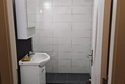Spatiu comercial  parter Str. Trapezului langa metrou 1 Decembrie - 7