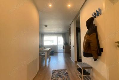 Apartament cu 3 camere semidecomandat, mobilat în Florești - 1