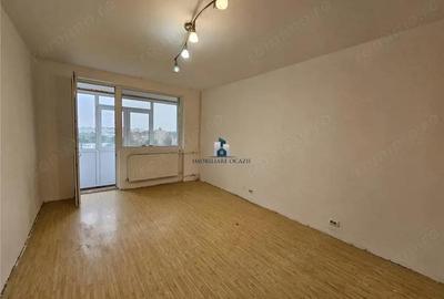 Apartament cu 3 camere decomandat în Giurgiului - 8