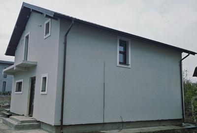 Casă cu 3 camere în Central - 6