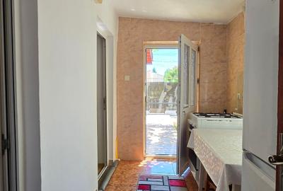 Coiciu / Institutul de Marina- Casa 5 camere (constructie mixta ) + teren 345 mp - 11