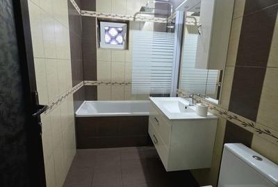 Apartament cu 2 camere decomandat în Central - 2