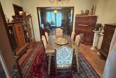 Apartament cu 3 camere decomandat, mobilat în P-ța Victoriei - 2