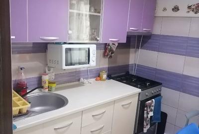 Apartament cu 3 camere decomandat în Chitila - 8