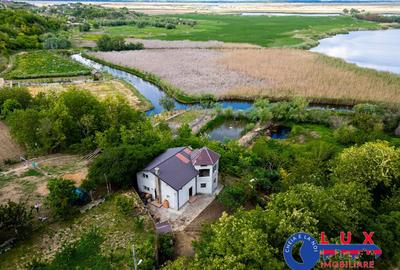 ID 6689 EXCLUSIVITATE Casa cu vedere la Lacul Somova! - 4