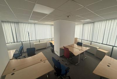 Birou, de 107 mp, în P-ța Victoriei - 1