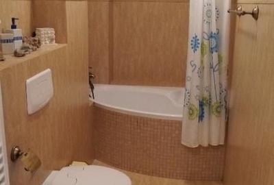 Apartament cu 3 camere decomandat în Exterior Vest - 4