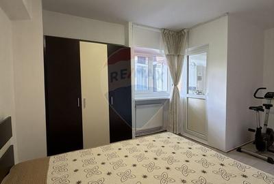Apartament cu 3 camere decomandat în Bordei - 15