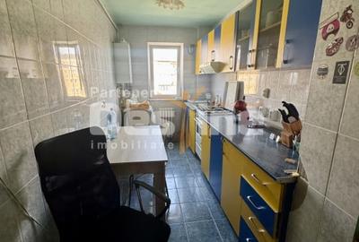 Apartament cu 2 camere decomandat, mobilat în Simeria - 2