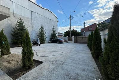 Casă cu 7 camere cu Teren 715 Mp în Central - 17