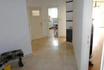 Apartament cu 4 camere decomandat în Romană - 7