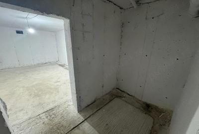 Spațiu comercial, de 20 mp, în Titan - 3