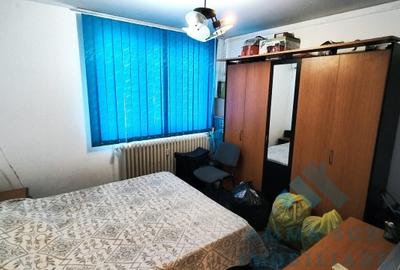 Apartament cu 3 camere semidecomandat, mobilat în Ozana - 7