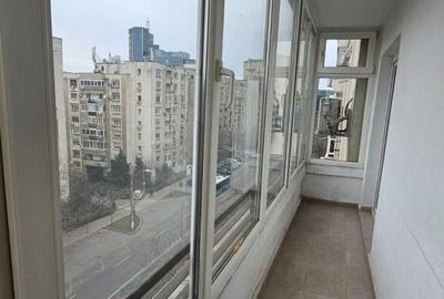 APARTAMENT 2 CAMERE 60 MP 6X8 BL 2001 MONOLIT STRADAL MOBILAT  METROU 5-7MINUTE - 8