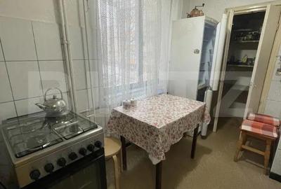 Apartament 3 Camere - Etaj 2 - Zona Centrala - 2