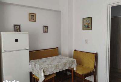 Apartament cu 2 camere decomandat în Mărăști