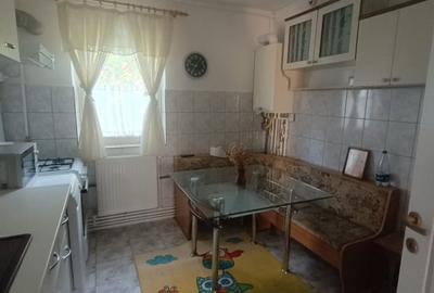 Apartament 3 camere zona Inel 1 - 4