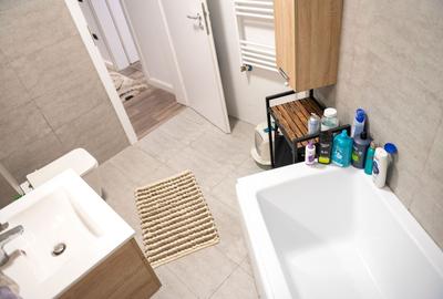 Apartament cu 3 camere decomandat, mobilat în Tomis Nord - 17