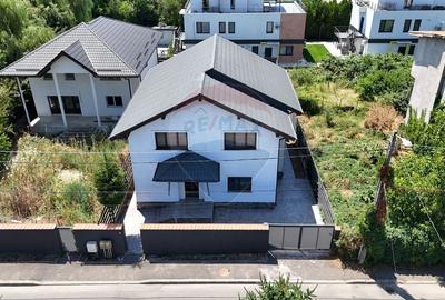 Casa / Vila Otoprni Ilfov  de vanzare - 2