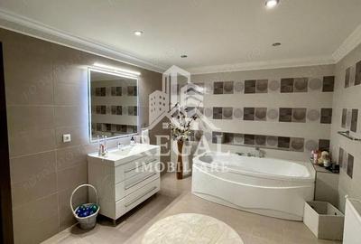 Casă cu 4 camere cu Teren 3700 Mp în Peștișu Mare - 12