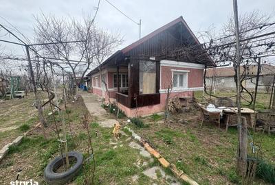 Casă cu 4 camere cu Teren 1300 Mp în Nuci - 7